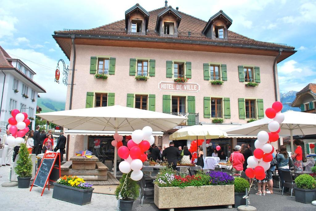 Hotel De Ville Шато-д'Э Экстерьер фото